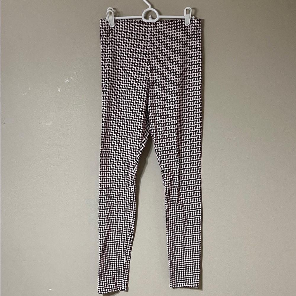Old Navy Houndstooth Leggings